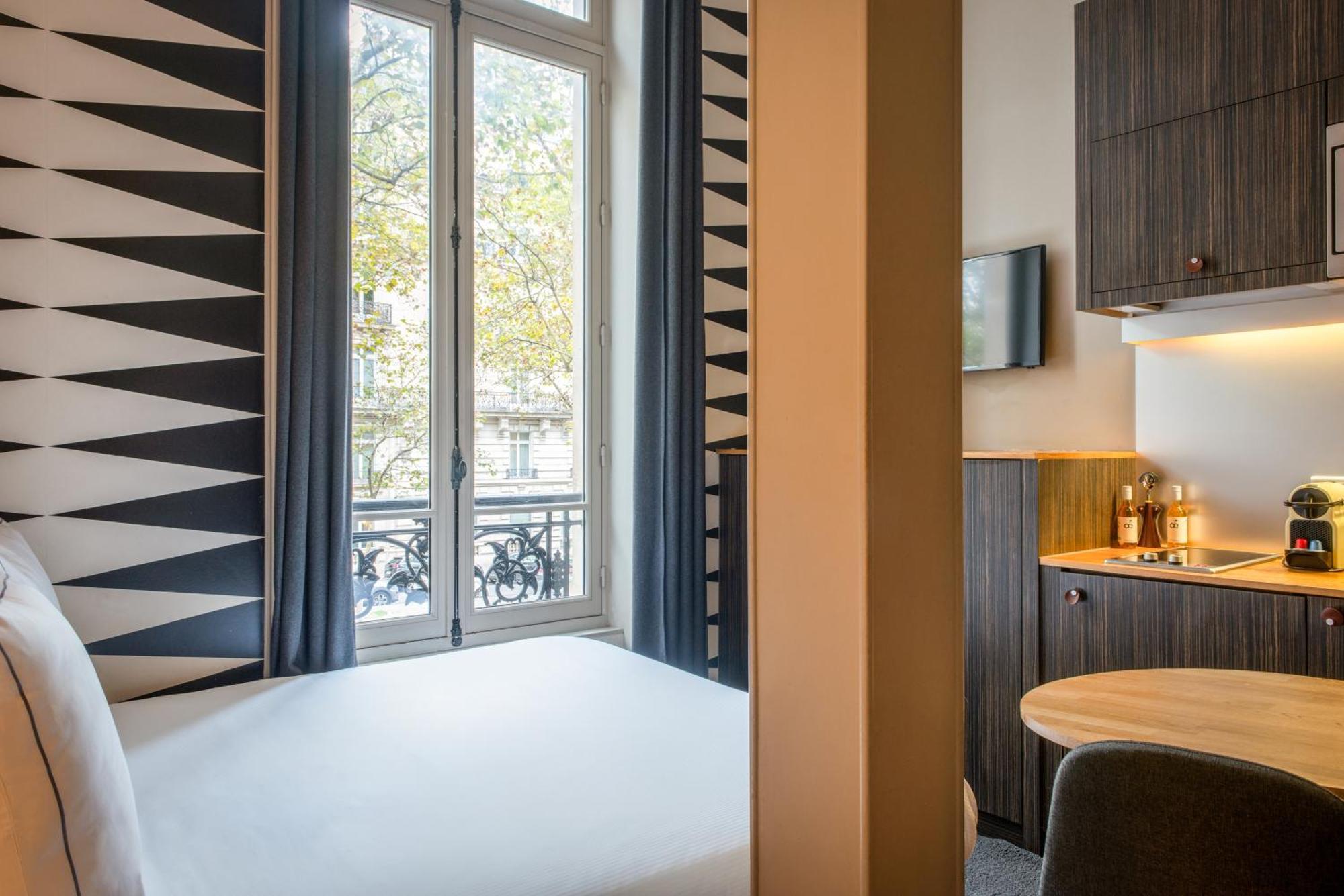 Hotel Helzear Champs-Elysees Párizs Kültér fotó