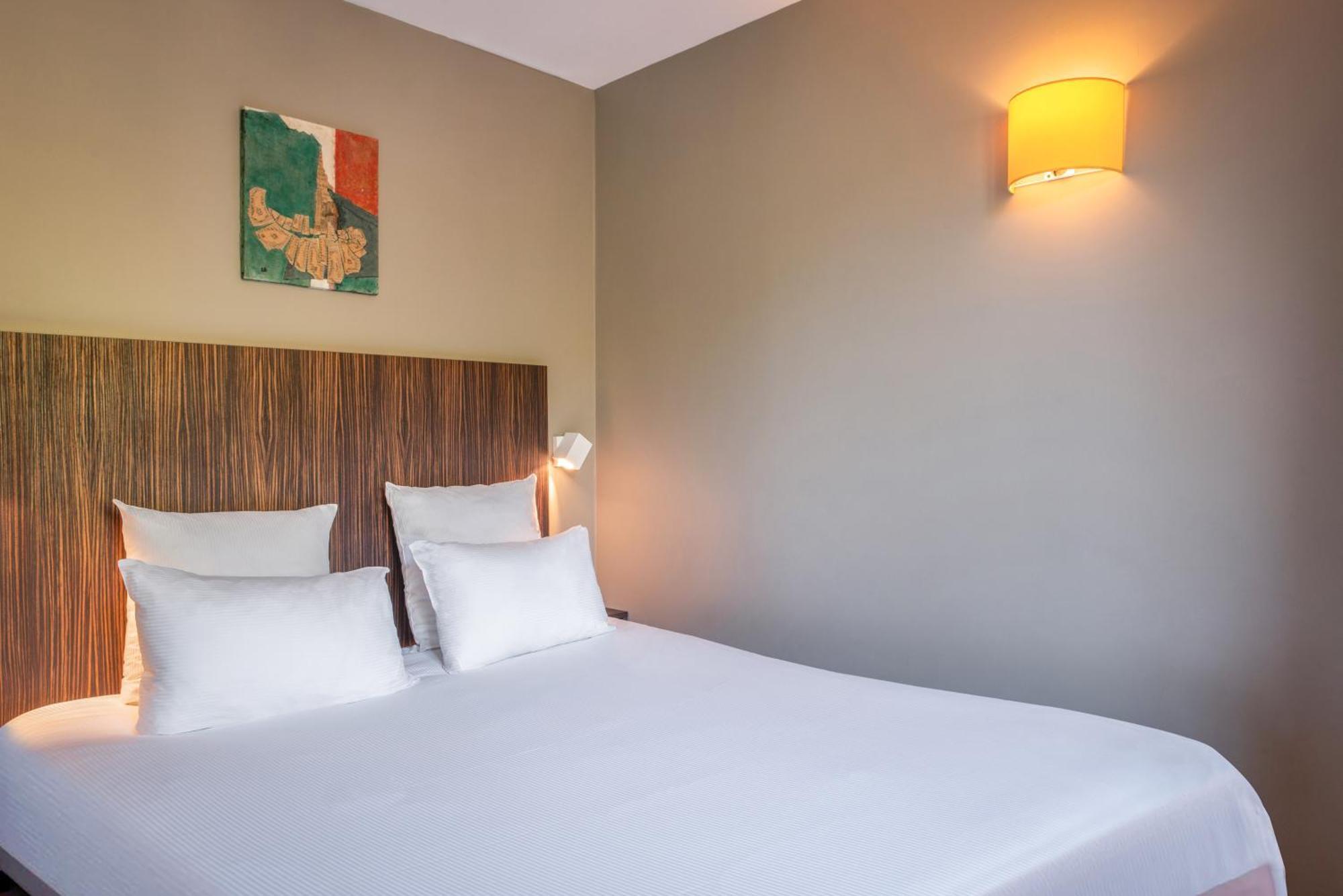 Hotel Helzear Champs-Elysees Párizs Kültér fotó