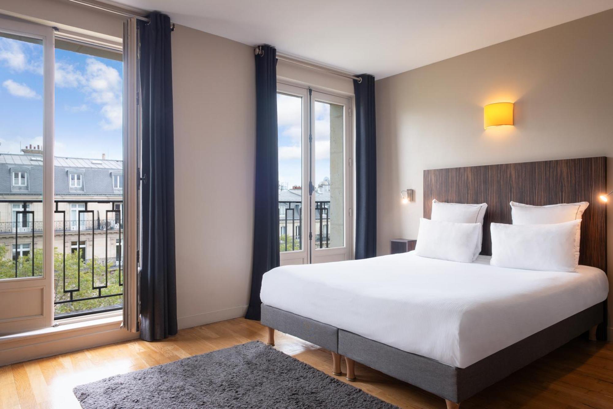 Hotel Helzear Champs-Elysees Párizs Kültér fotó