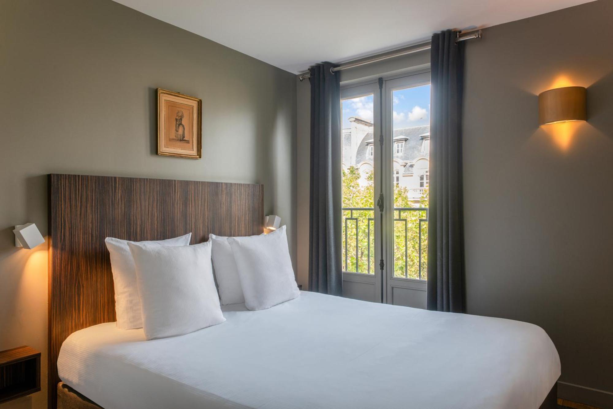 Hotel Helzear Champs-Elysees Párizs Kültér fotó