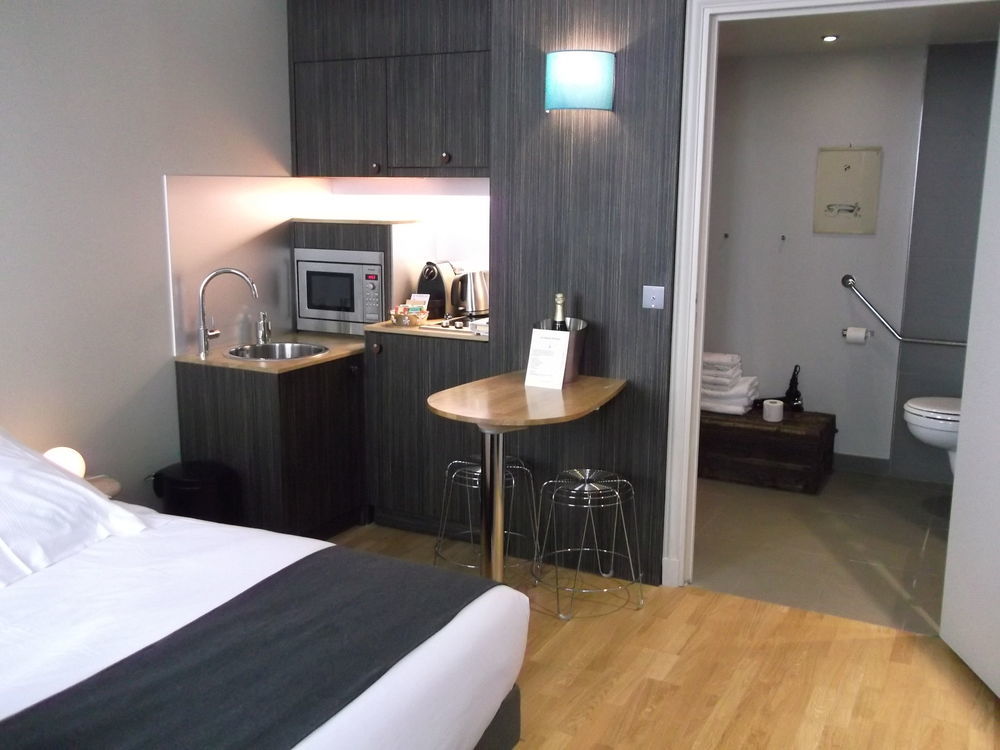 Hotel Helzear Champs-Elysees Párizs Kültér fotó