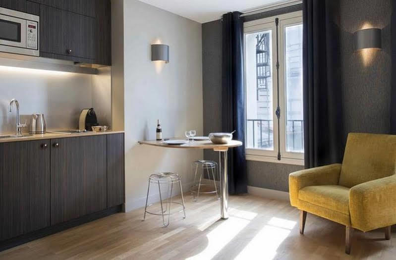 Hotel Helzear Champs-Elysees Párizs Kültér fotó